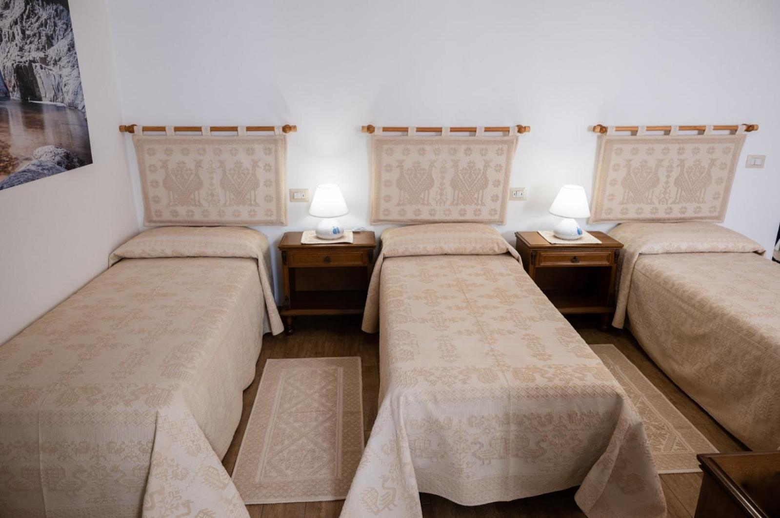 B&B Ruinas Arzana Екстер'єр фото